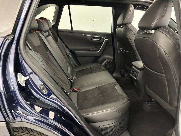 Vente en ligne Toyota RAV4 RAV4 Hybride 222 ch AWD-i au prix de 35 990 €