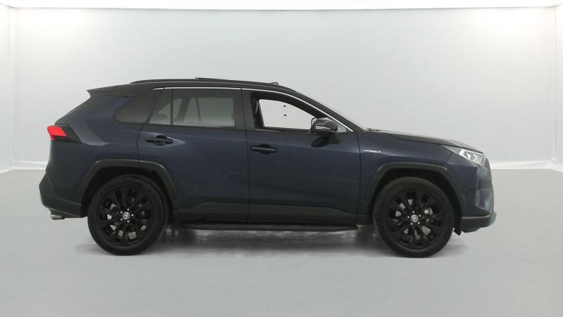 Vente en ligne Toyota RAV4 RAV4 Hybride 222 ch AWD-i au prix de 35 990 €