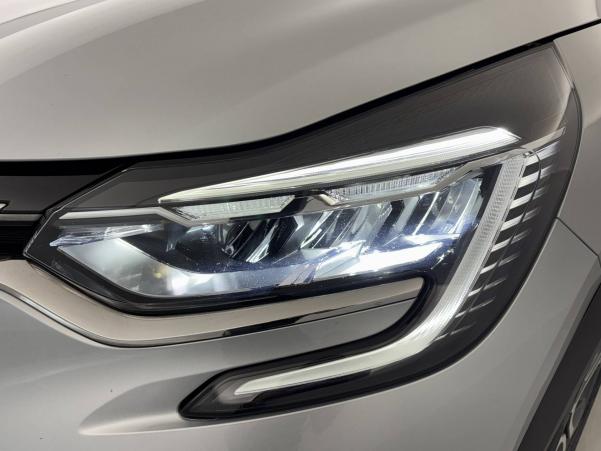 Vente en ligne Renault Captur  TCe 140 EDC - 21 au prix de 17 890 €