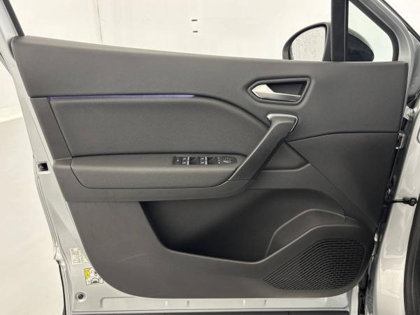 Vente en ligne Renault Captur  TCe 140 EDC - 21 au prix de 17 890 €