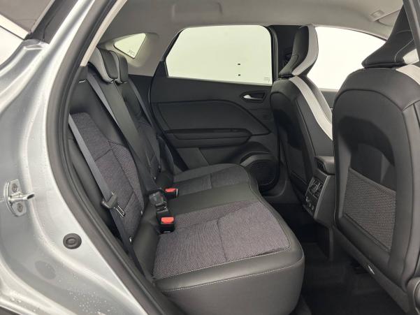 Vente en ligne Renault Captur  TCe 140 EDC - 21 au prix de 17 890 €
