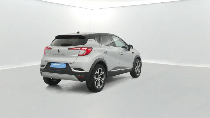 Vente en ligne Renault Captur  TCe 140 EDC - 21 au prix de 17 890 €