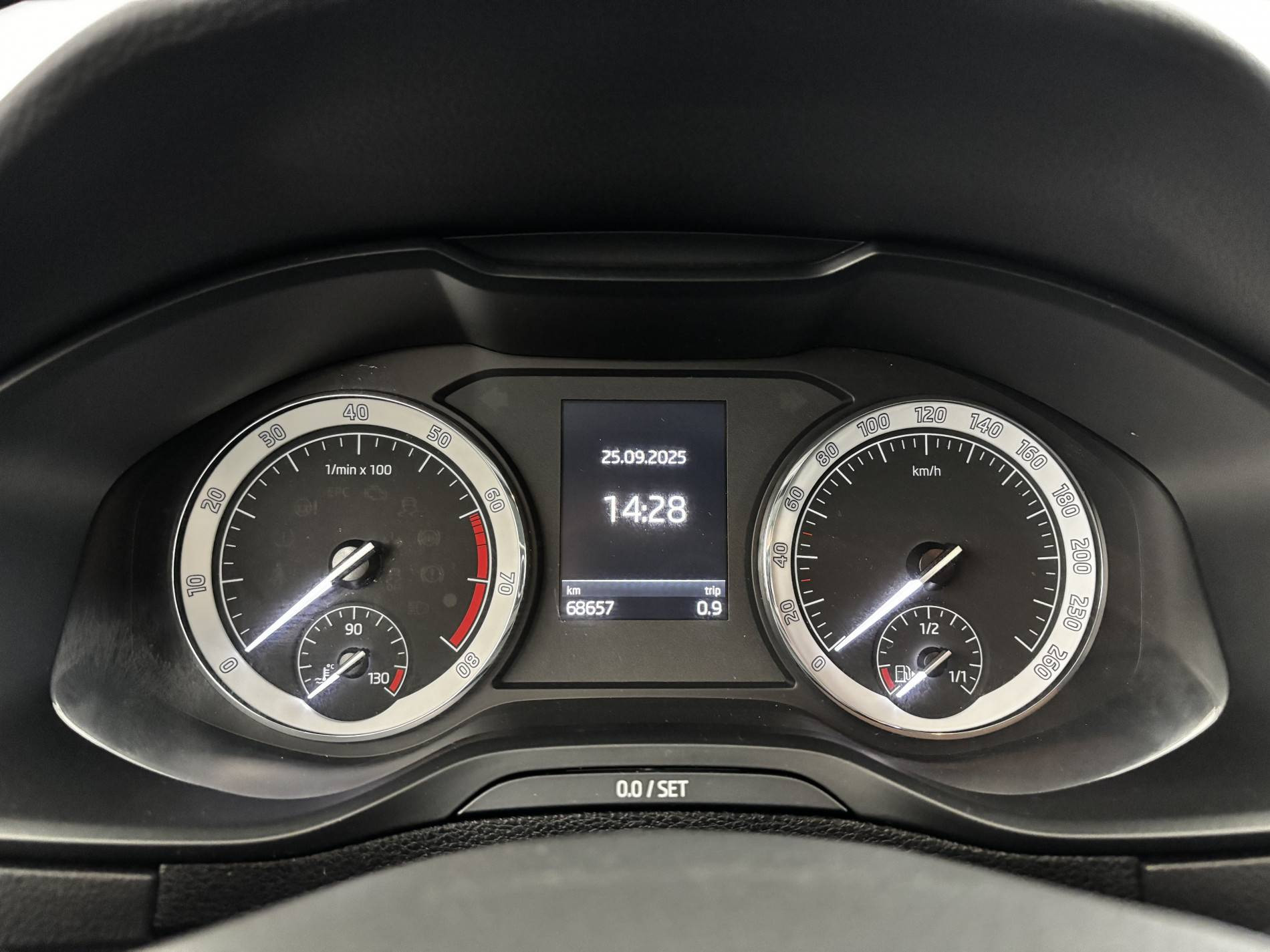 Vente en ligne Skoda Karoq  1.0 TSI 116 ch au prix de 17 880 €