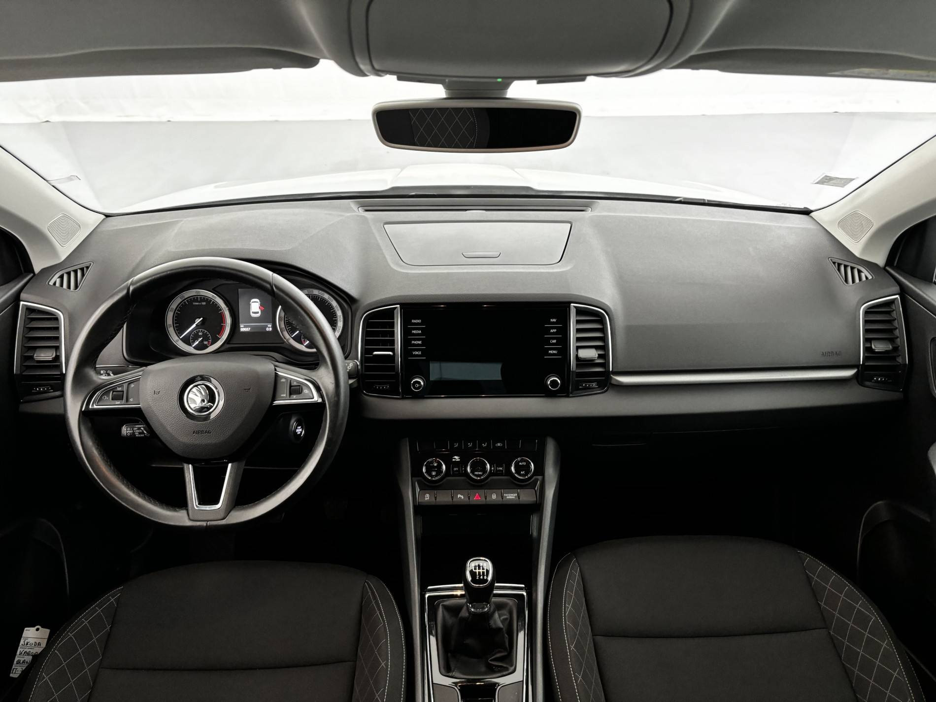 Vente en ligne Skoda Karoq  1.0 TSI 116 ch au prix de 17 880 €