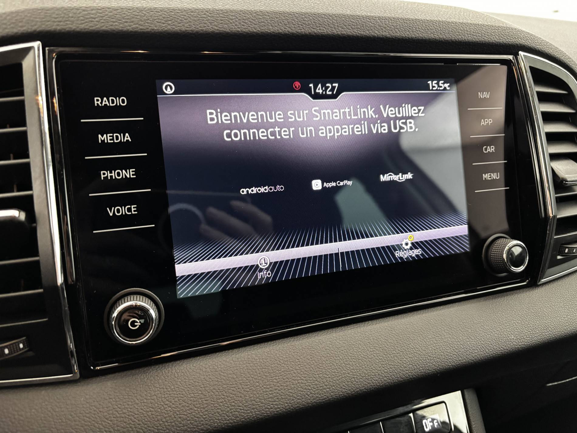 Vente en ligne Skoda Karoq  1.0 TSI 116 ch au prix de 17 880 €