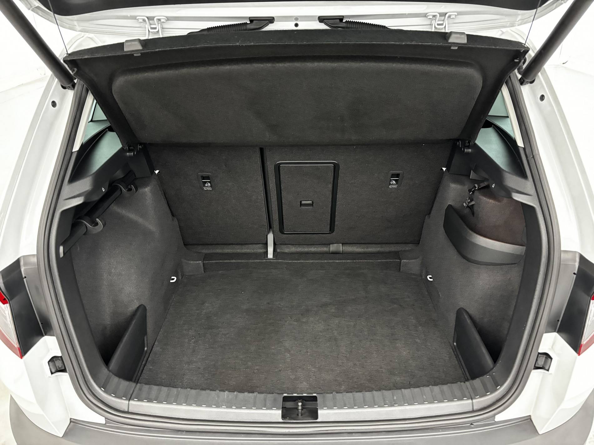 Vente en ligne Skoda Karoq  1.0 TSI 116 ch au prix de 17 880 €