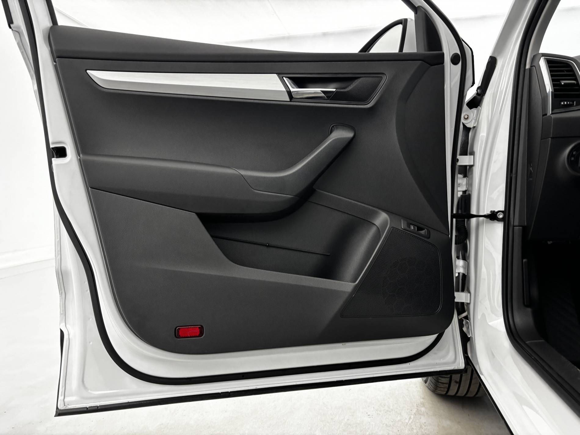 Vente en ligne Skoda Karoq  1.0 TSI 116 ch au prix de 17 880 €