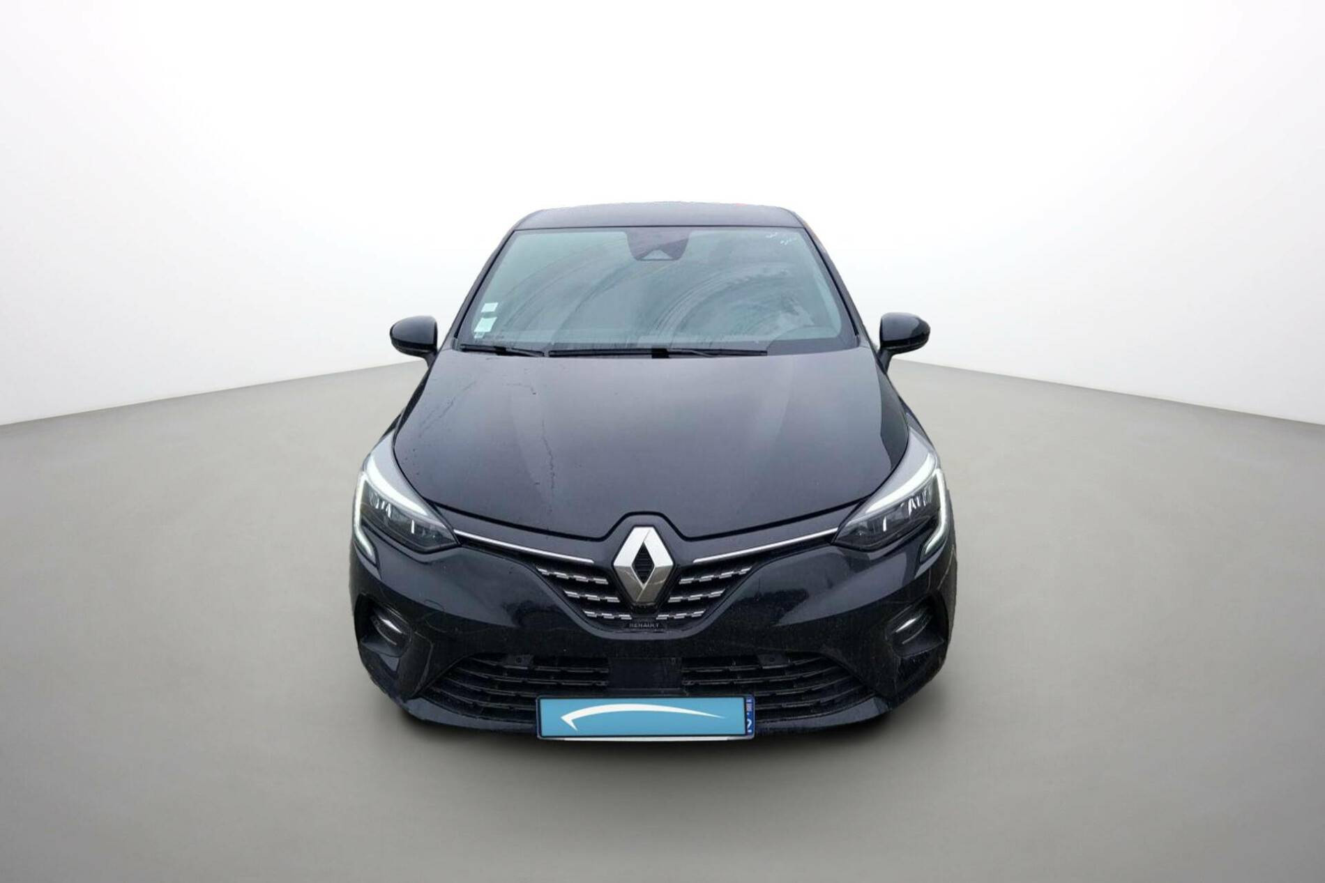 Vente en ligne Renault Clio 5 Clio E-Tech 140 - 21N au prix de 15 590 €
