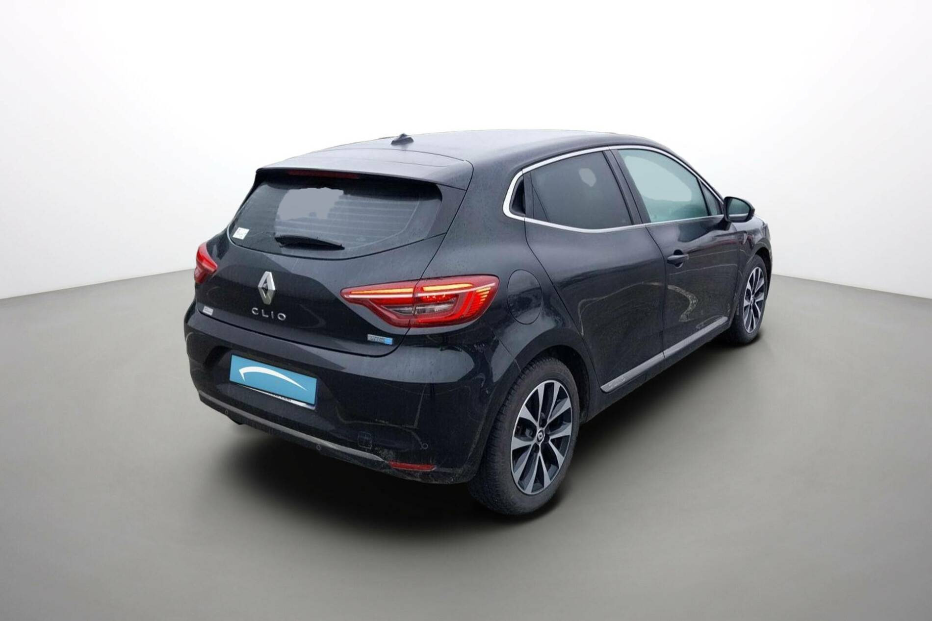 Vente en ligne Renault Clio 5 Clio E-Tech 140 - 21N au prix de 15 590 €