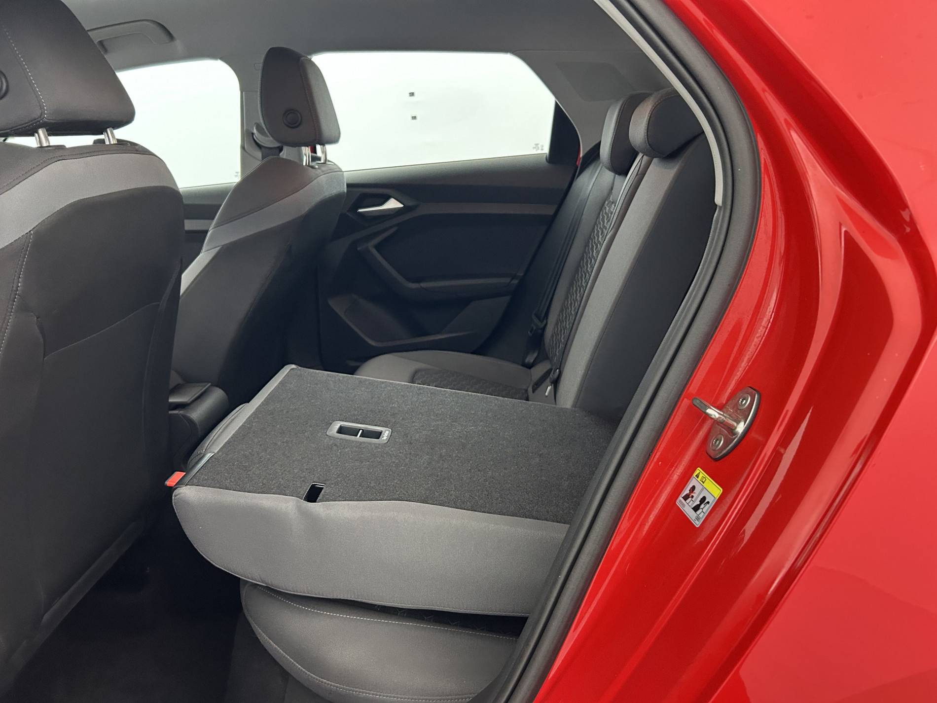 Vente en ligne Audi A1 Sportback  25 TFSI 95 ch S tronic 7 au prix de 22 880 €