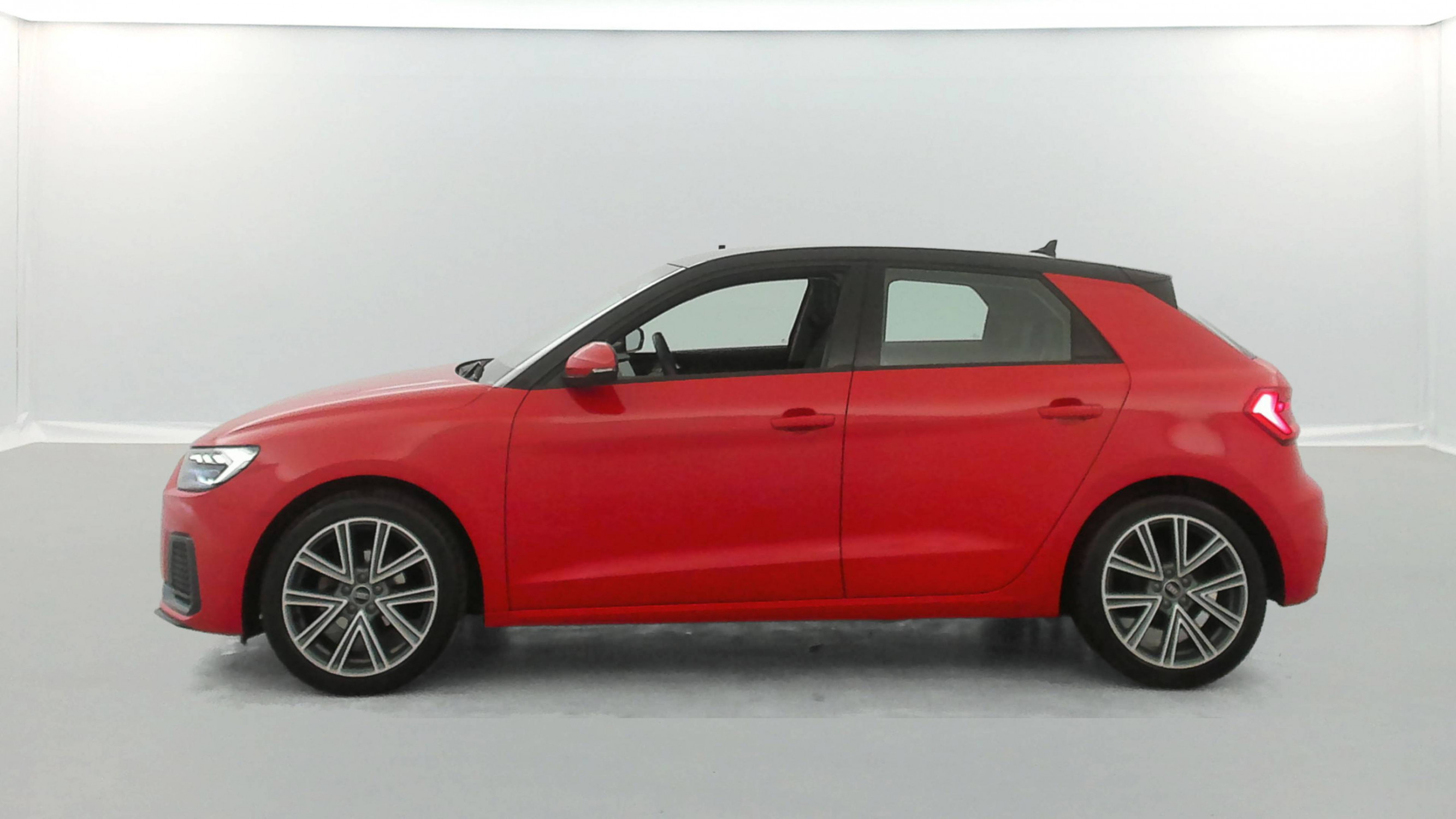 Vente en ligne Audi A1 Sportback  25 TFSI 95 ch S tronic 7 au prix de 22 880 €