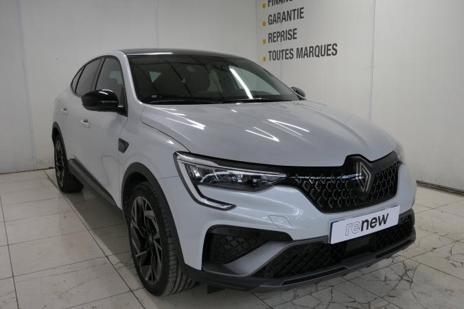 Vente en ligne Renault Arkana  E-Tech 145 - 23 au prix de 32 490 €