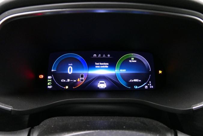 Vente en ligne Renault Arkana  E-Tech 145 - 23 au prix de 32 490 €