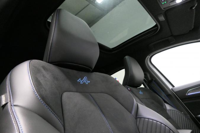Vente en ligne Renault Arkana  E-Tech 145 - 23 au prix de 32 490 €
