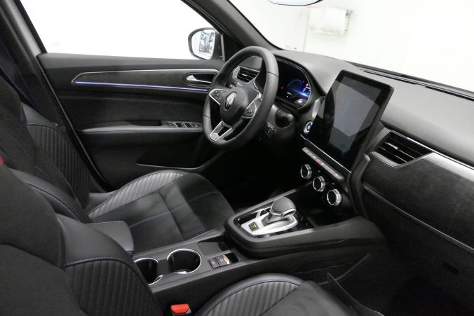 Vente en ligne Renault Arkana  E-Tech 145 - 23 au prix de 32 490 €