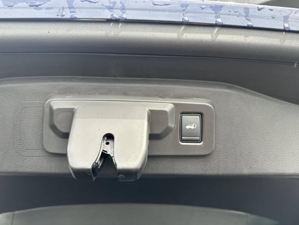Vente en ligne Renault Espace Espace E-Tech full hybrid 200 GSR2 au prix de 40 490 €