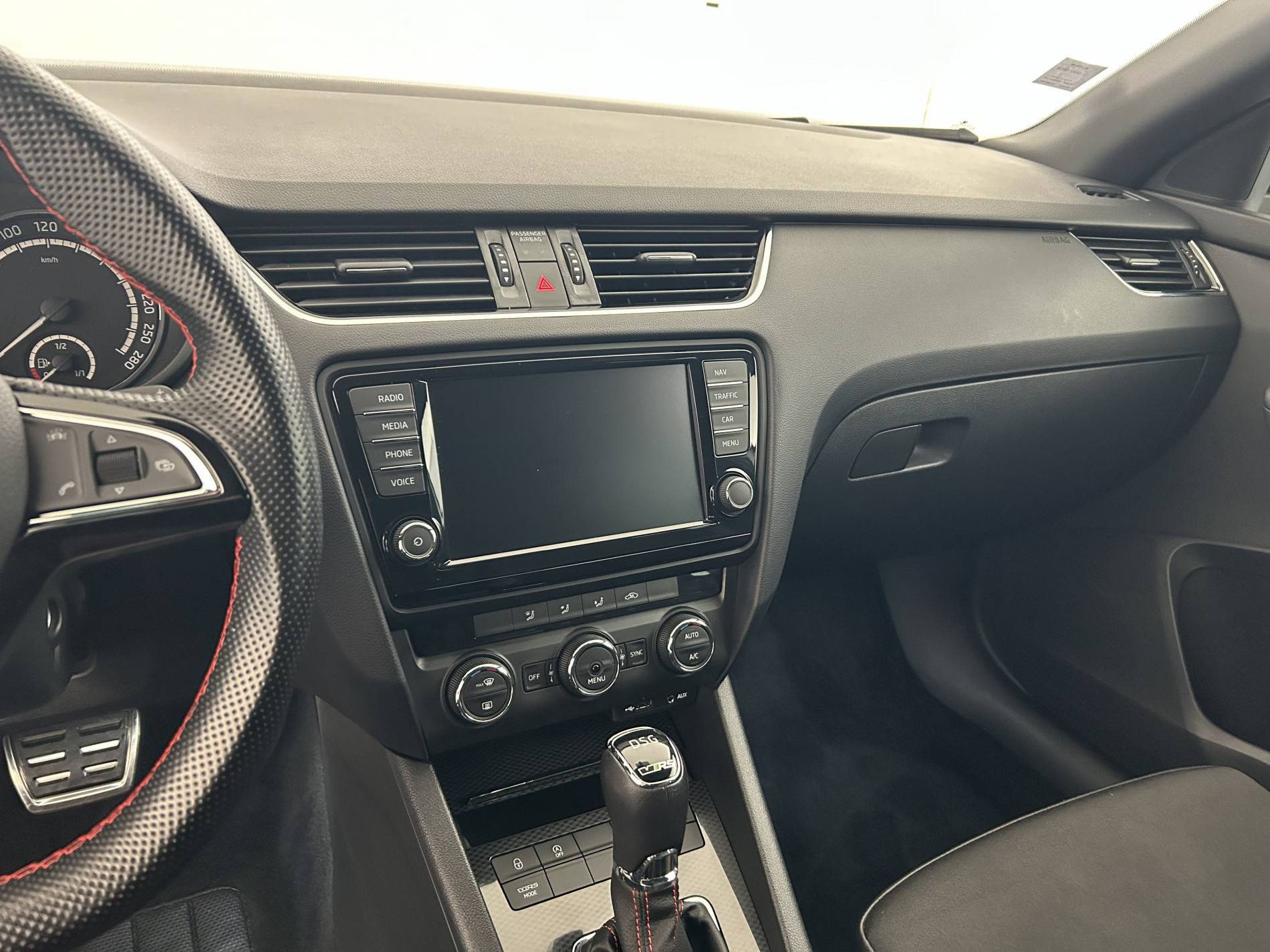 Vente en ligne Skoda Octavia Combi  2.0 TDI 184 ch CR FAP DSG6 au prix de 20 990 €