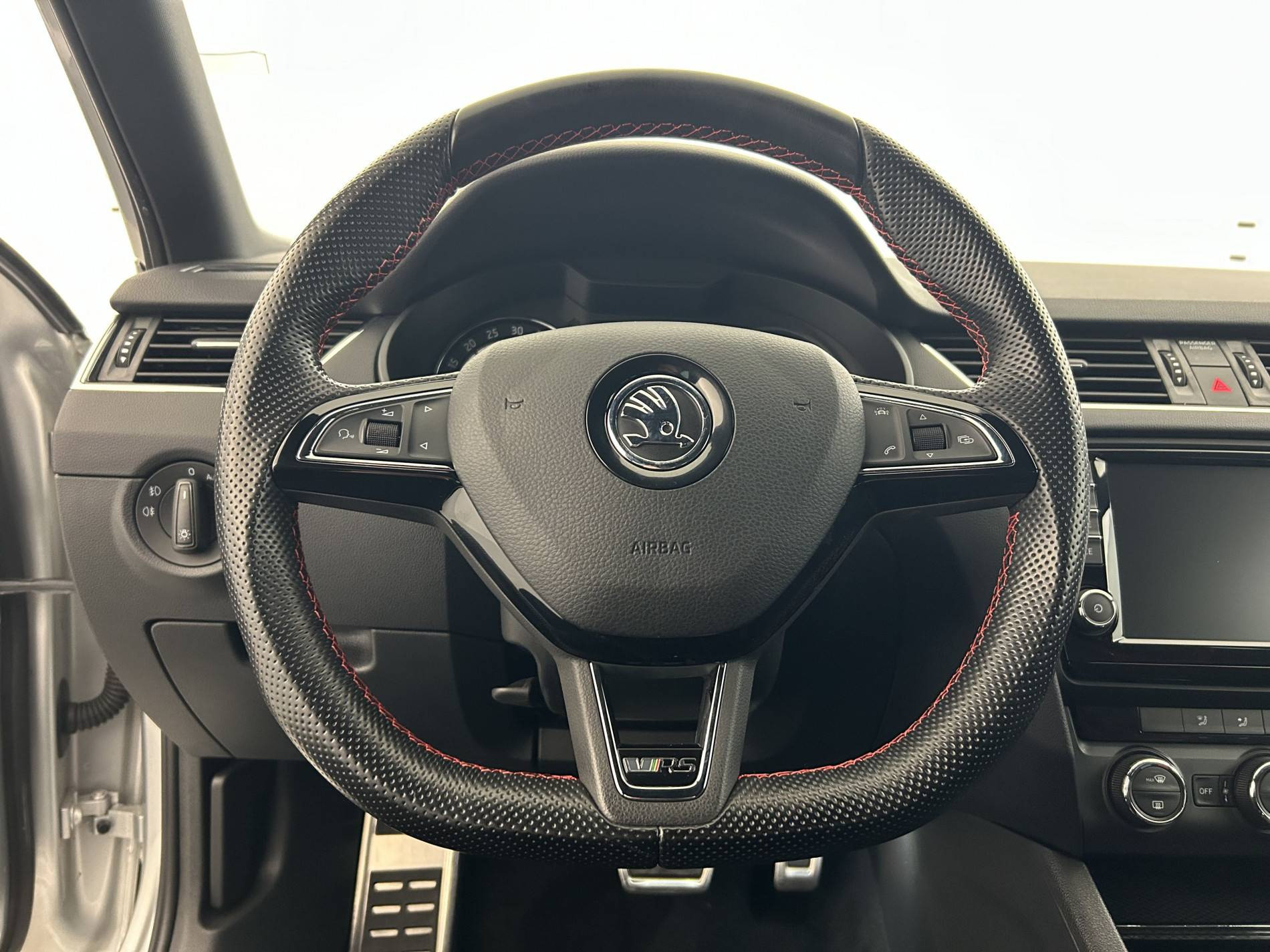 Vente en ligne Skoda Octavia Combi  2.0 TDI 184 ch CR FAP DSG6 au prix de 20 990 €