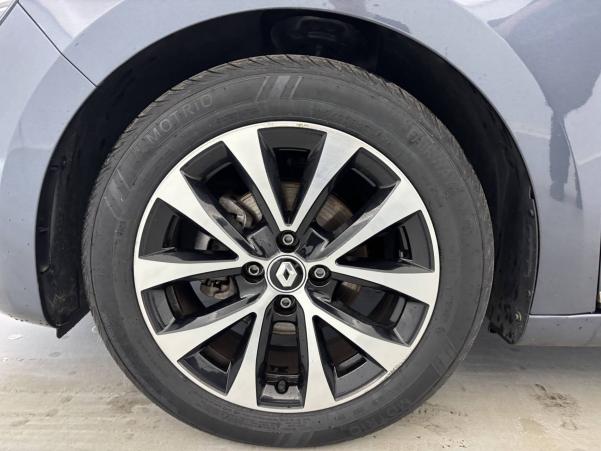 Vente en ligne Renault Clio 5 Clio TCe 90 - 21N au prix de 15 490 €