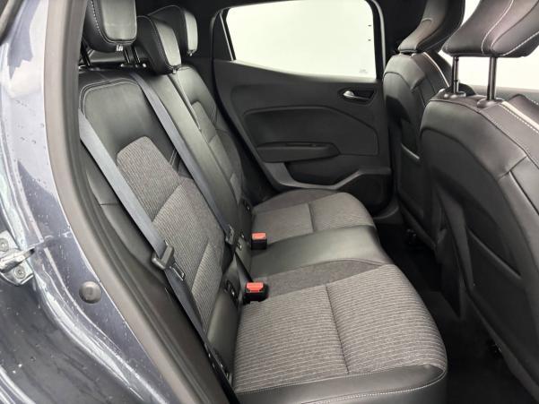 Vente en ligne Renault Clio 5 Clio TCe 90 - 21N au prix de 15 490 €