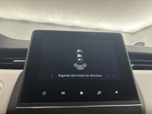 Vente en ligne Renault Clio 5 Clio TCe 90 - 21N au prix de 15 490 €