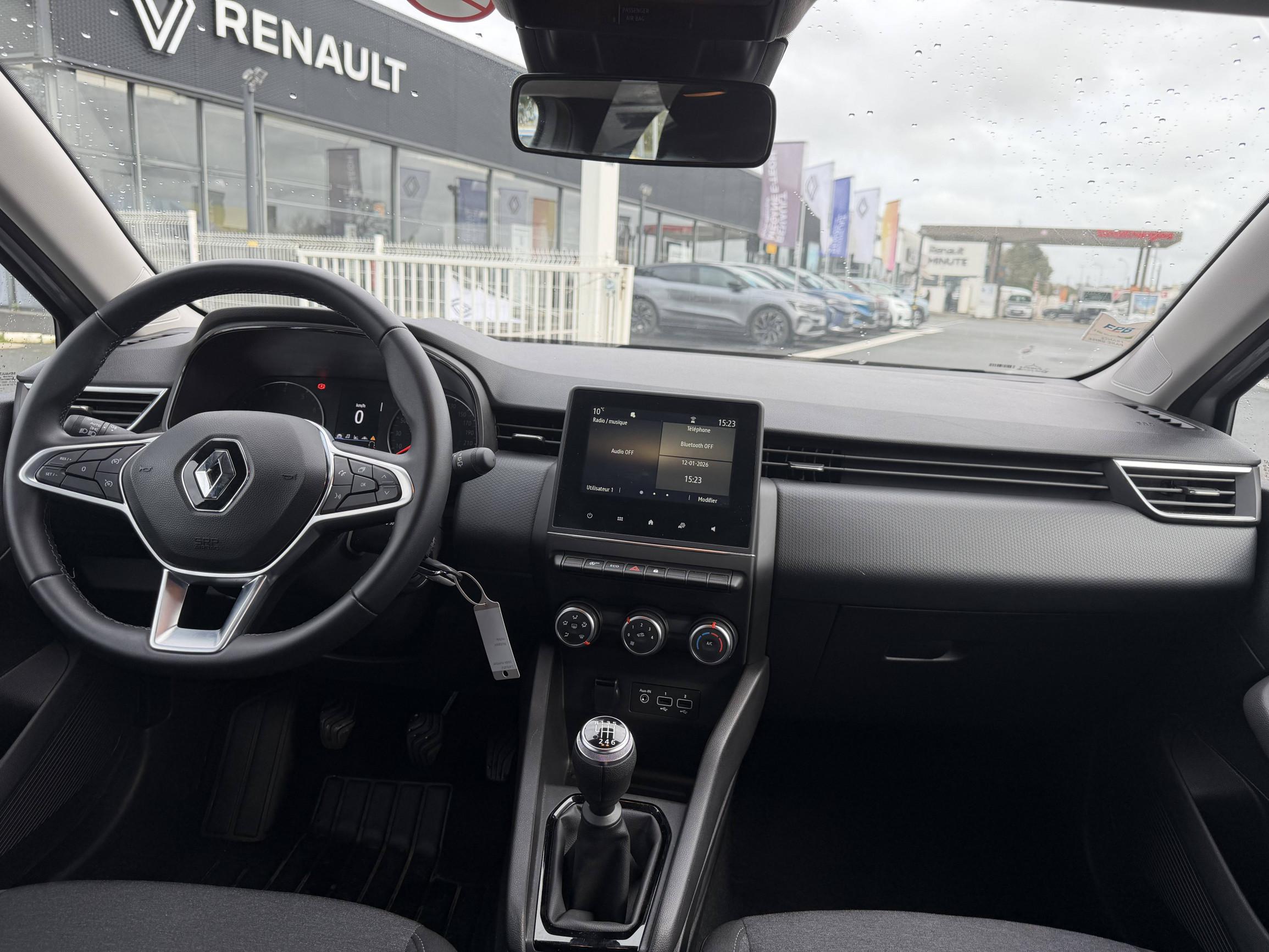 Vente en ligne Renault Clio 5 Clio TCe 90 au prix de 14 990 €
