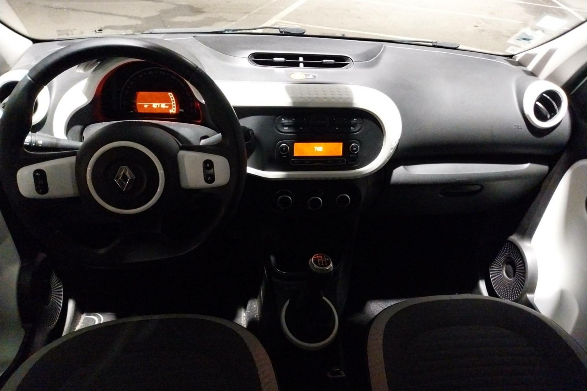 Vente en ligne Renault Twingo 3  SCe 75 - 20 au prix de 10 490 €