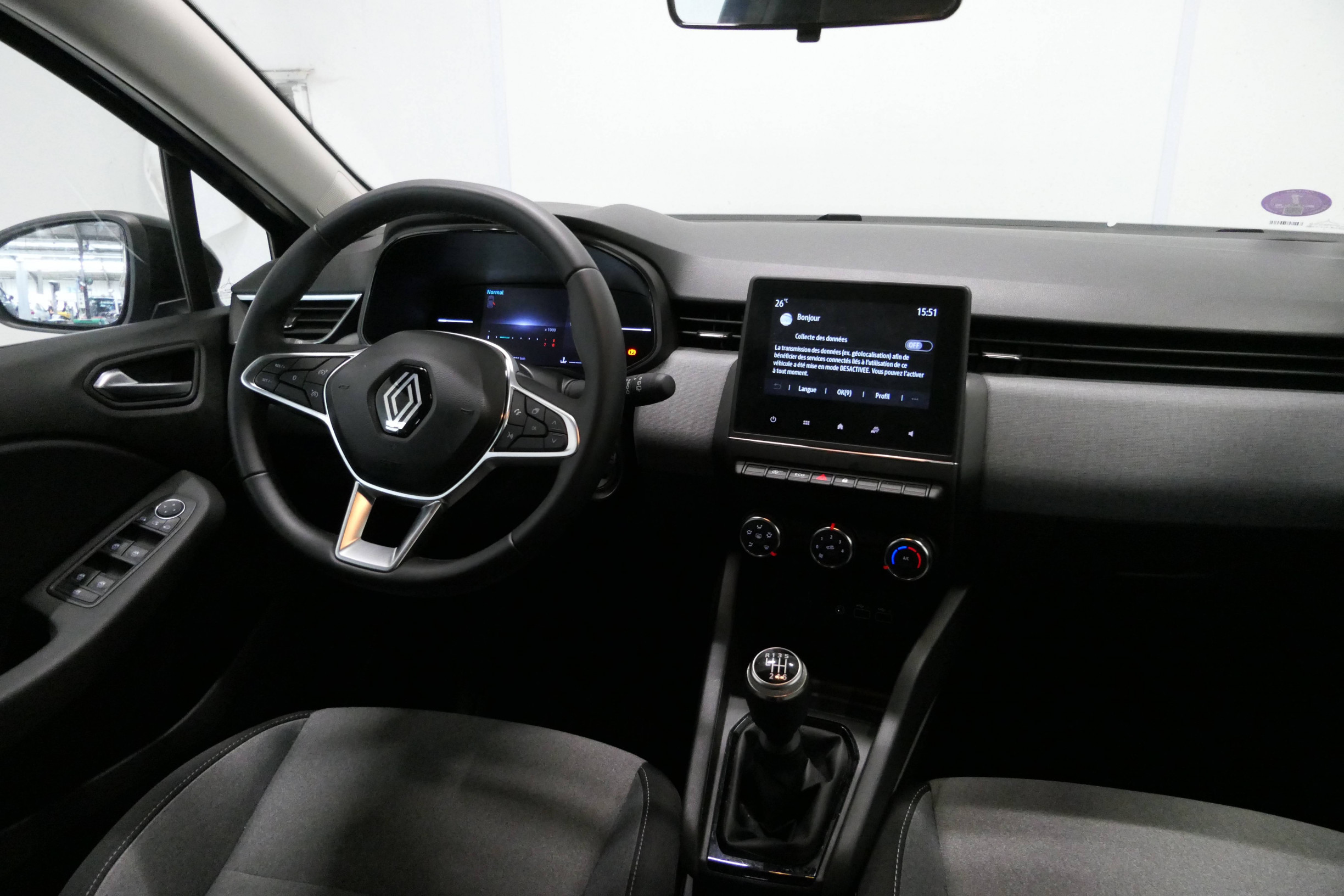 Vente en ligne Renault Clio 5 Clio TCe 90 au prix de 15 880 €