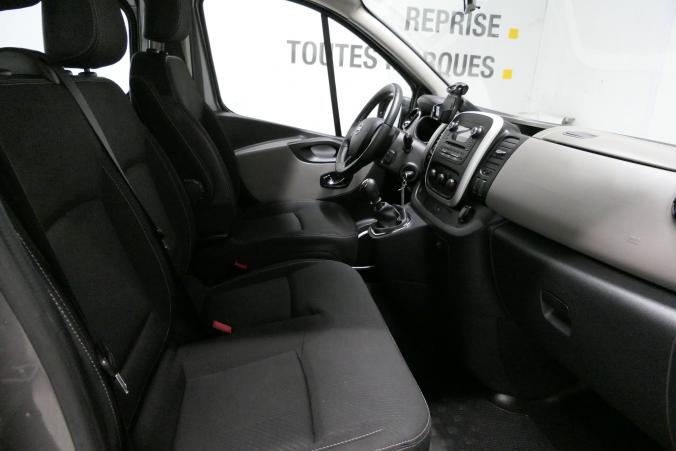 Vente en ligne Nissan NV300 Combi  L1H1 2.8t 1.6 dCi 125 S/S au prix de 22 990 €