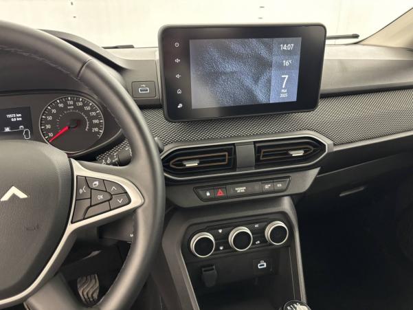 Vente en ligne Dacia Sandero  ECO-G 100 GSR2 au prix de 16 790 €
