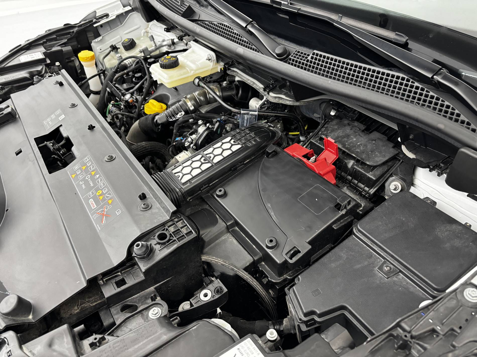 Vente en ligne Renault Kangoo Van  BLUE DCI 95 au prix de 19 590 €