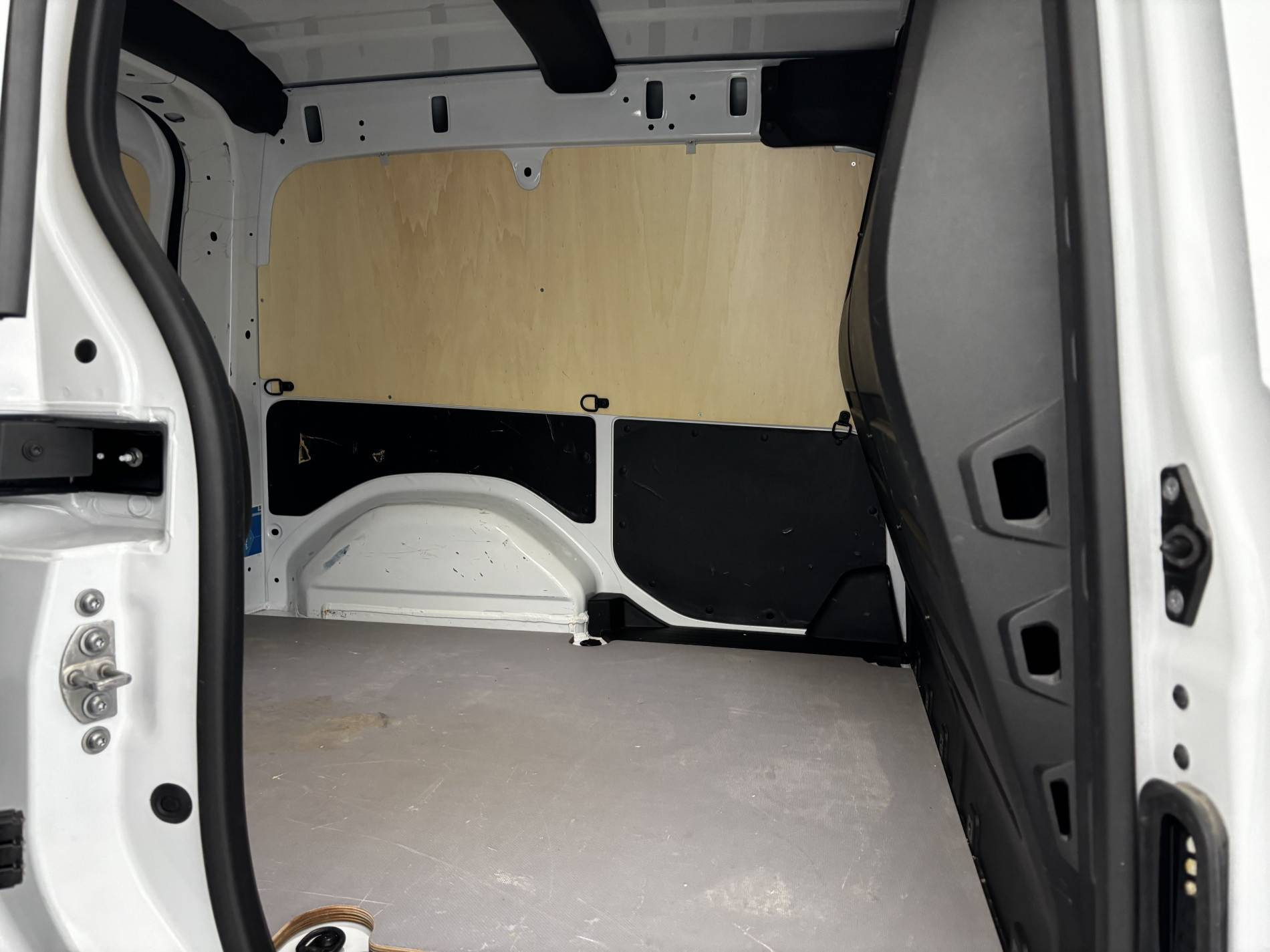 Vente en ligne Renault Kangoo Van  BLUE DCI 95 au prix de 19 590 €