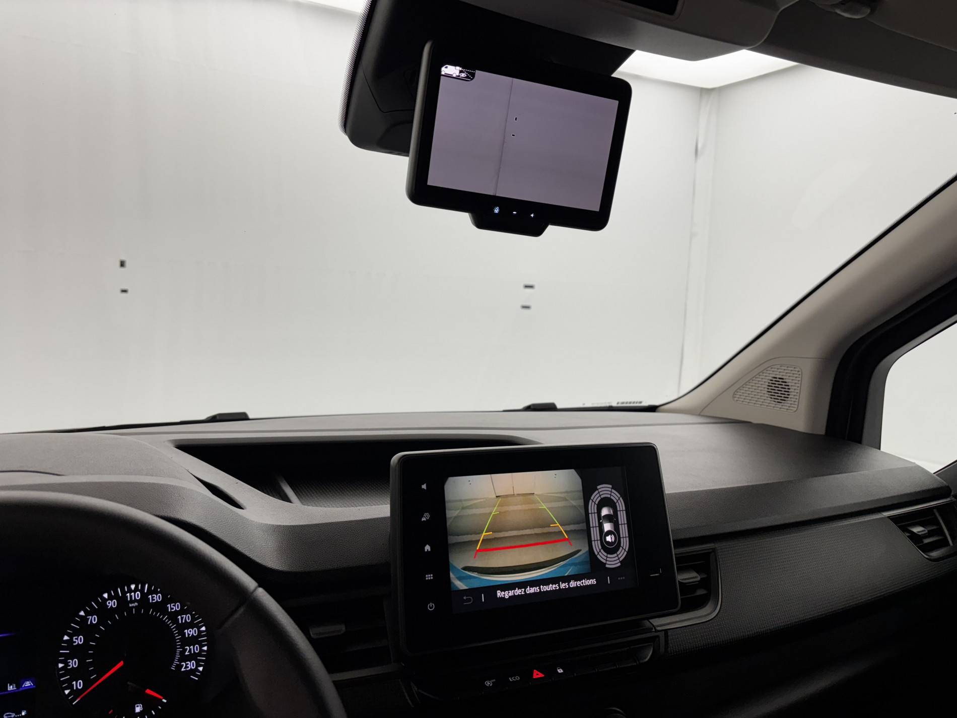 Vente en ligne Renault Kangoo Van  BLUE DCI 95 au prix de 19 590 €