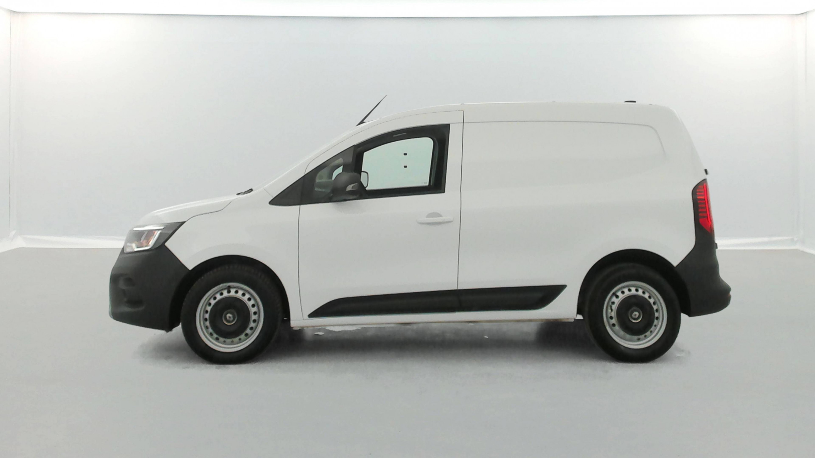 Vente en ligne Renault Kangoo Van  BLUE DCI 95 au prix de 19 590 €