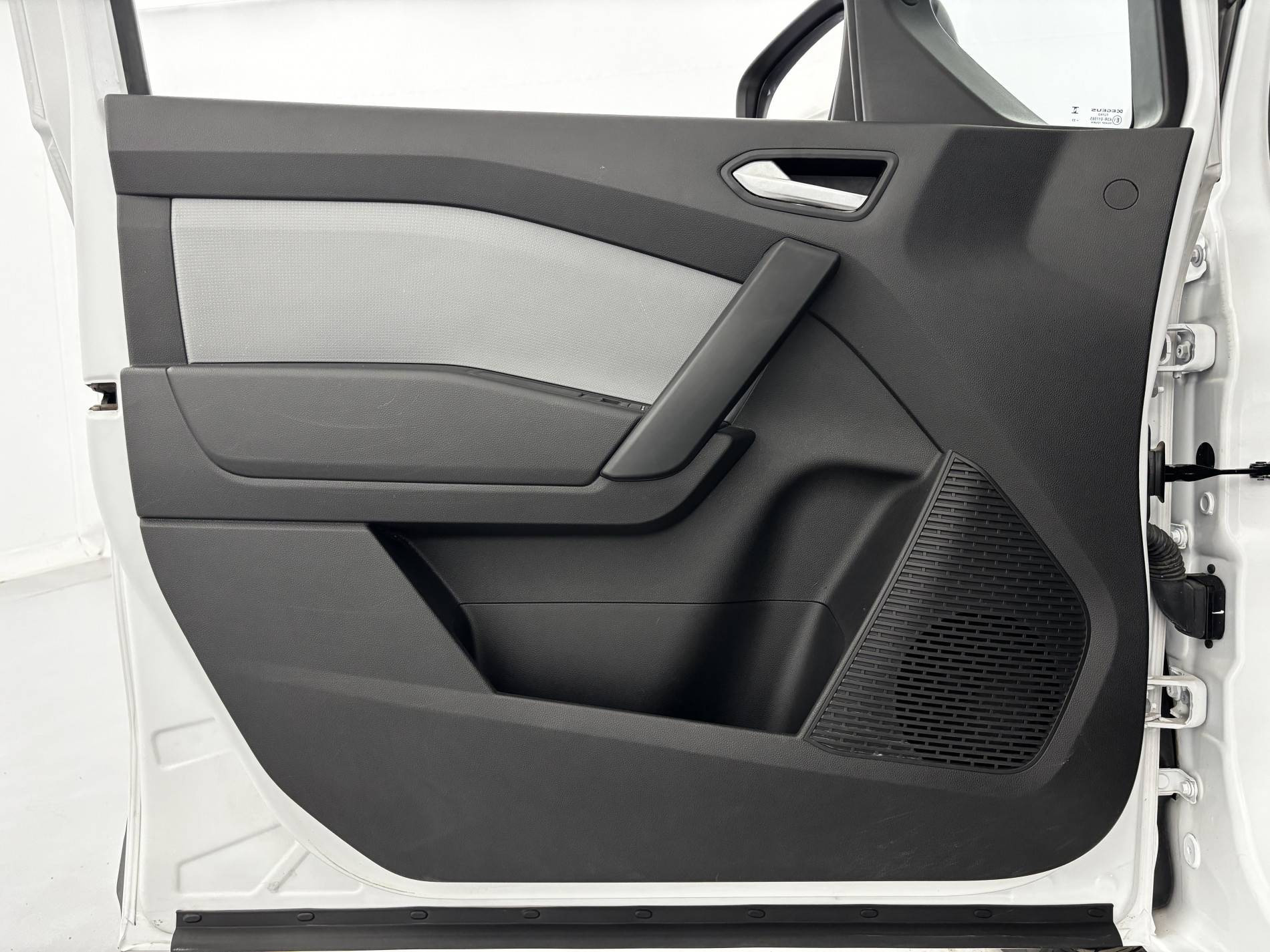 Vente en ligne Renault Kangoo Van  BLUE DCI 95 au prix de 19 590 €