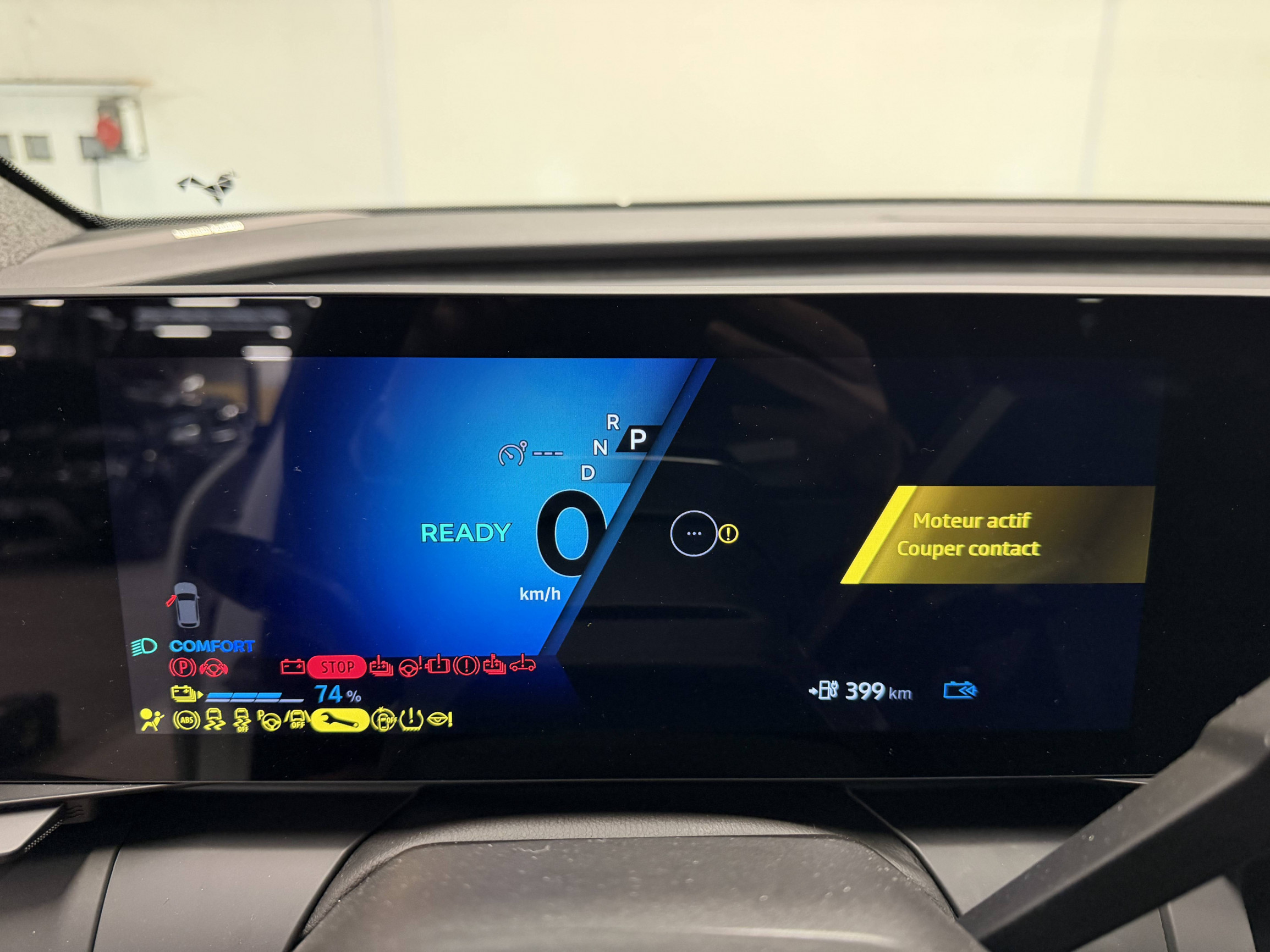 Vente en ligne Renault Scenic E-Tech  220 ch grande autonomie au prix de 400 €