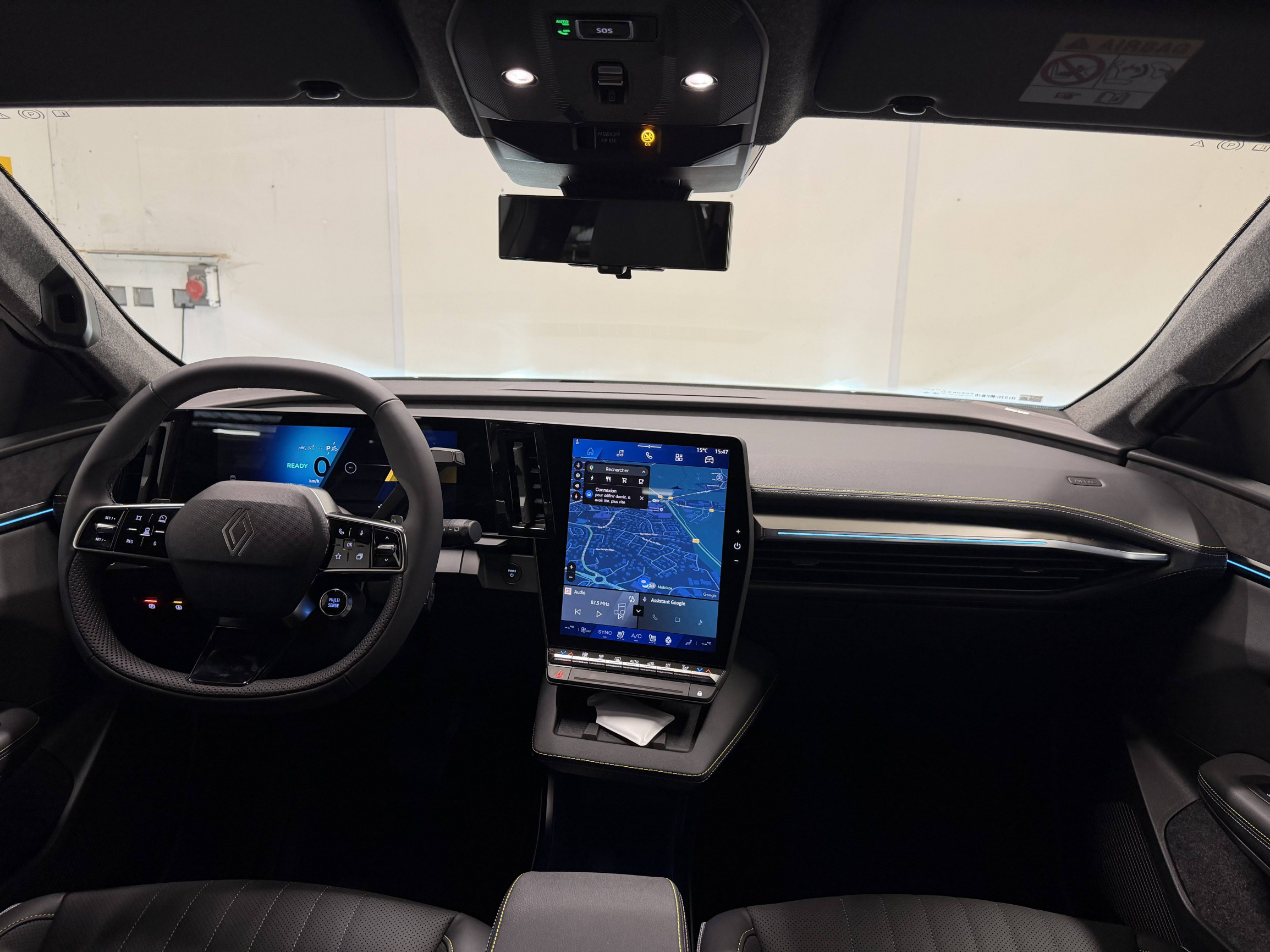 Vente en ligne Renault Scenic E-Tech  220 ch grande autonomie au prix de 400 €