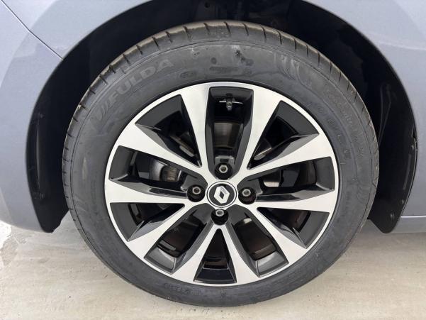 Vente en ligne Renault Clio 5 Clio TCe 90 - 21N au prix de 14 990 €
