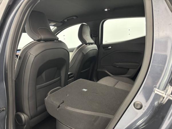 Vente en ligne Renault Clio 5 Clio TCe 90 - 21N au prix de 14 990 €