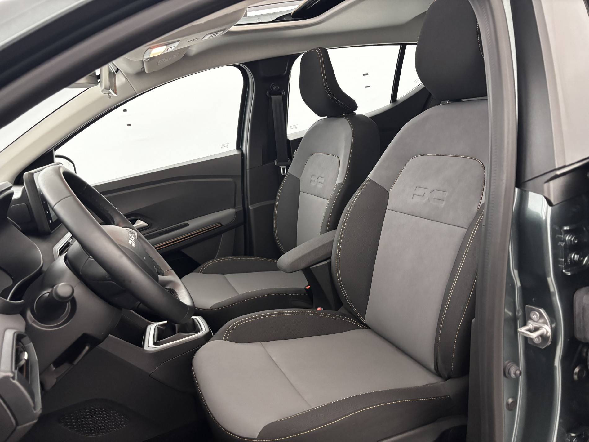 Vente en ligne Dacia Sandero  ECO-G 100 GSR2 au prix de 16 590 €