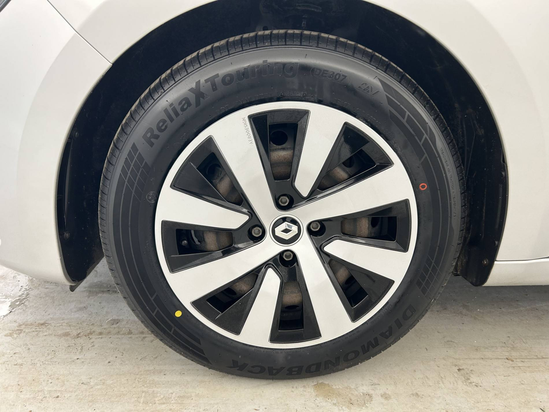 Vente en ligne Renault Clio 5 Clio TCe 90 au prix de 13 990 €