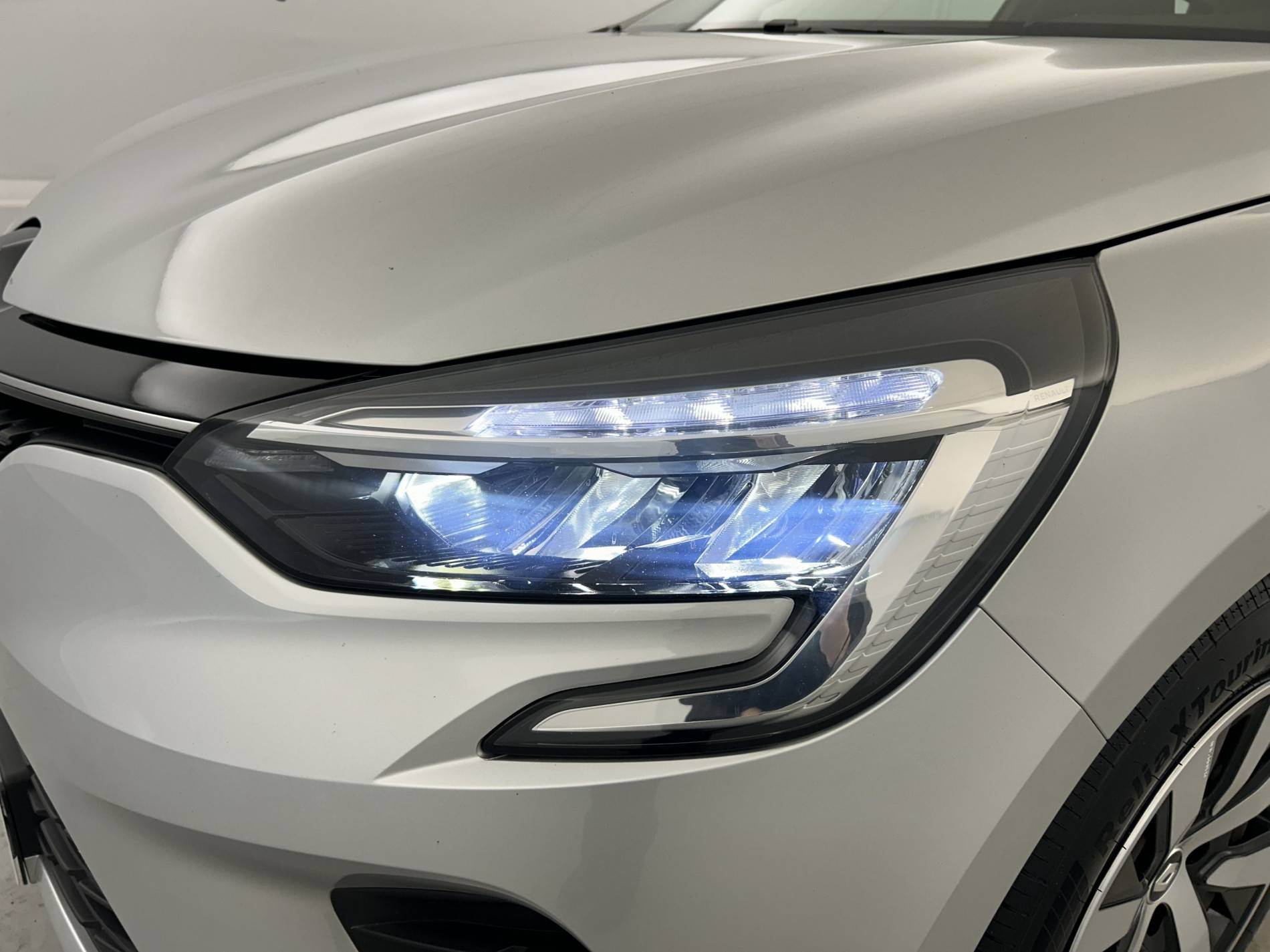 Vente en ligne Renault Clio 5 Clio TCe 90 au prix de 13 990 €