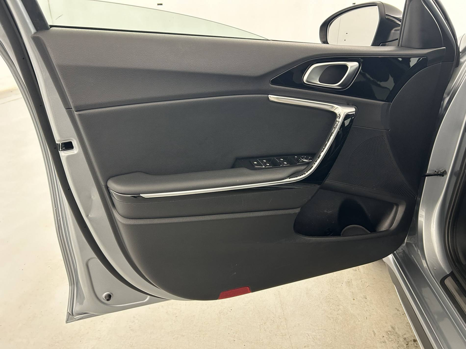 Vente en ligne Kia Ceed  1.4 T-GDI 140 ch ISG DCT7 au prix de 18 490 €