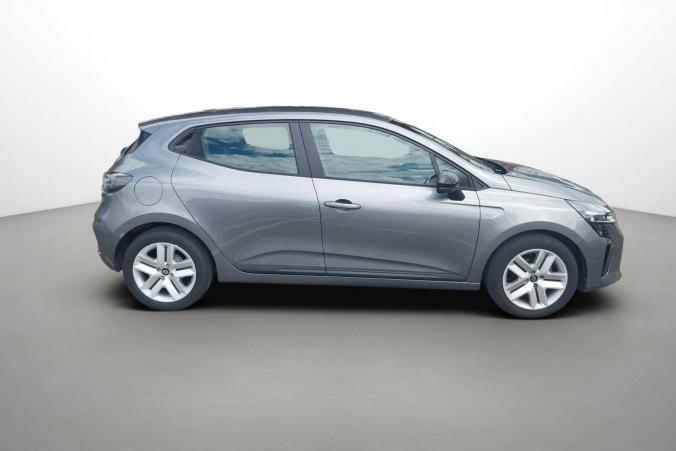 Vente en ligne Renault Clio 5 Clio TCe 90 au prix de 16 190 €