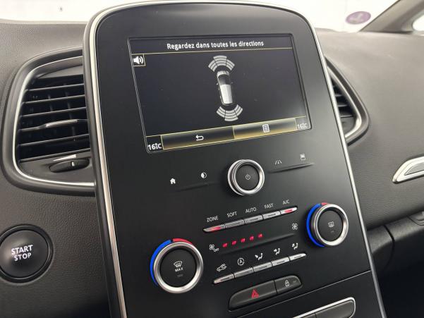 Vente en ligne Renault Scenic 4 Scenic TCe 140 FAP EDC au prix de 18 990 €