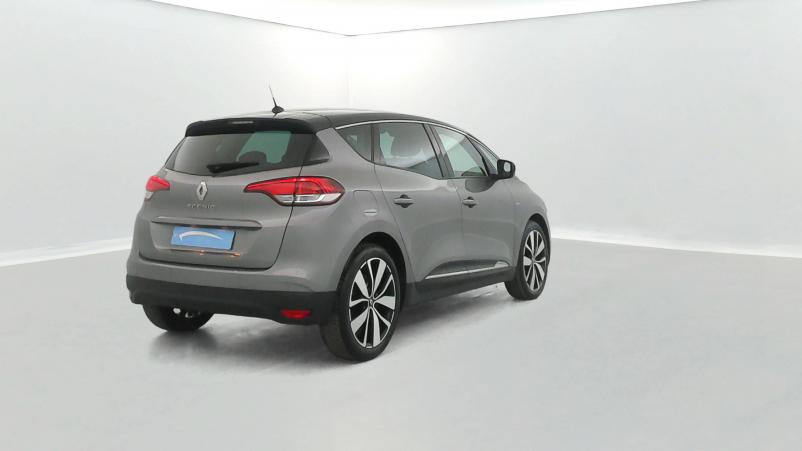 Vente en ligne Renault Scenic 4 Scenic TCe 140 FAP EDC au prix de 18 990 €