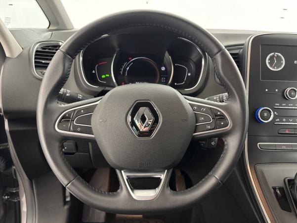 Vente en ligne Renault Scenic 4 Scenic TCe 140 FAP EDC au prix de 18 990 €