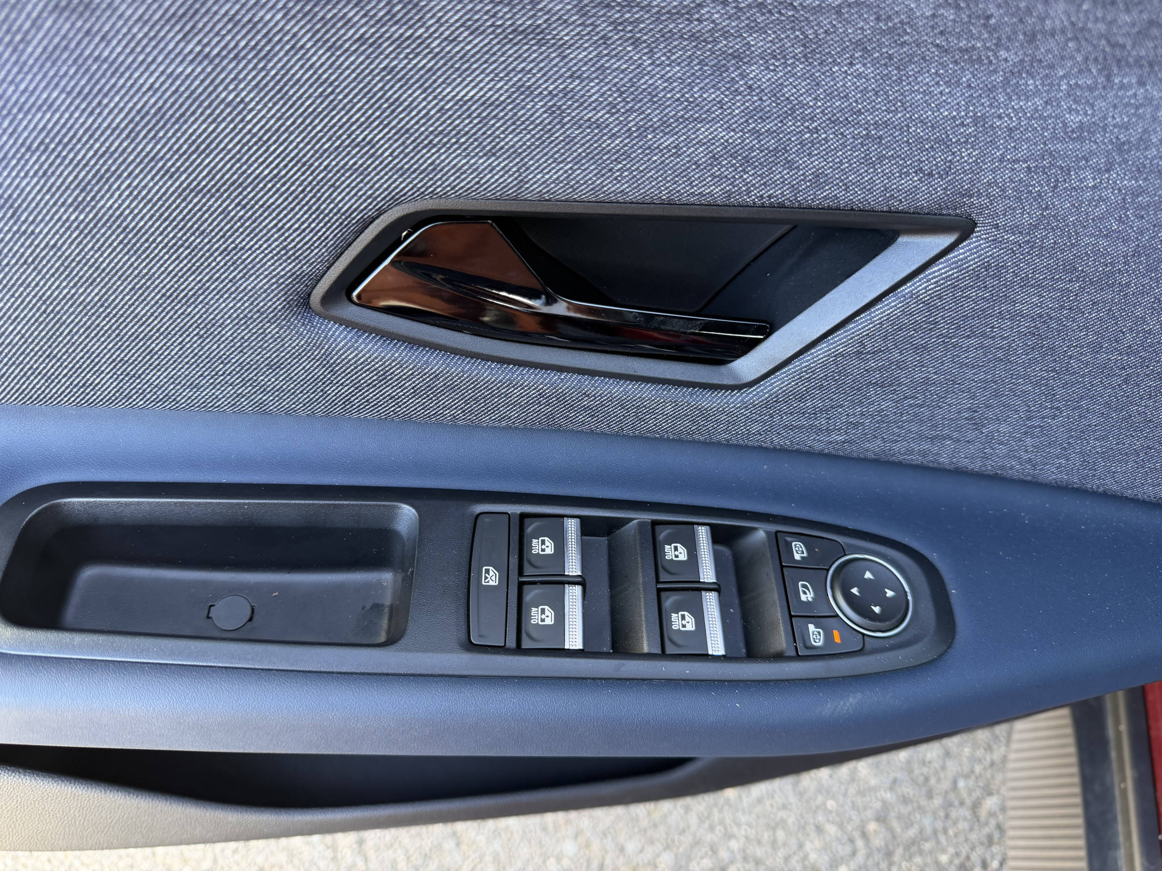 Vente en ligne Renault R4 E-Tech  150 ch autonomie confort au prix de 34 590 €