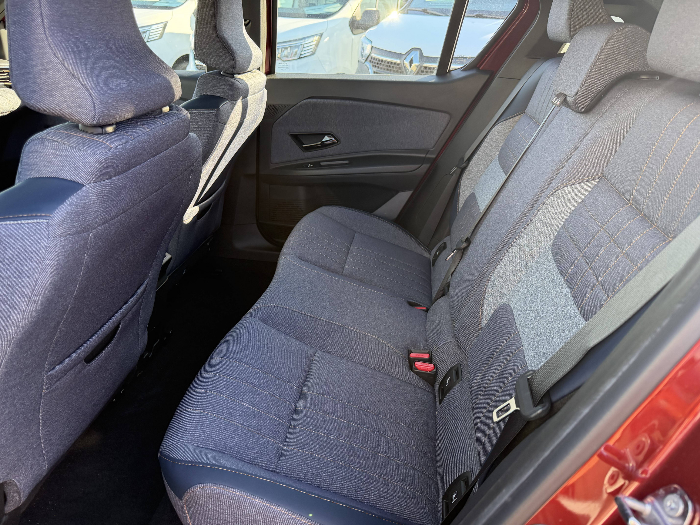 Vente en ligne Renault R4 E-Tech  150 ch autonomie confort au prix de 34 590 €