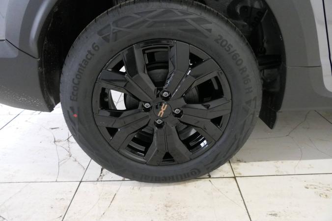 Vente en ligne Dacia Jogger  Hybrid 140 7 places au prix de 28 200 €